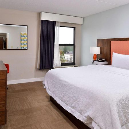 Hampton Inn Henderson Exterior photo