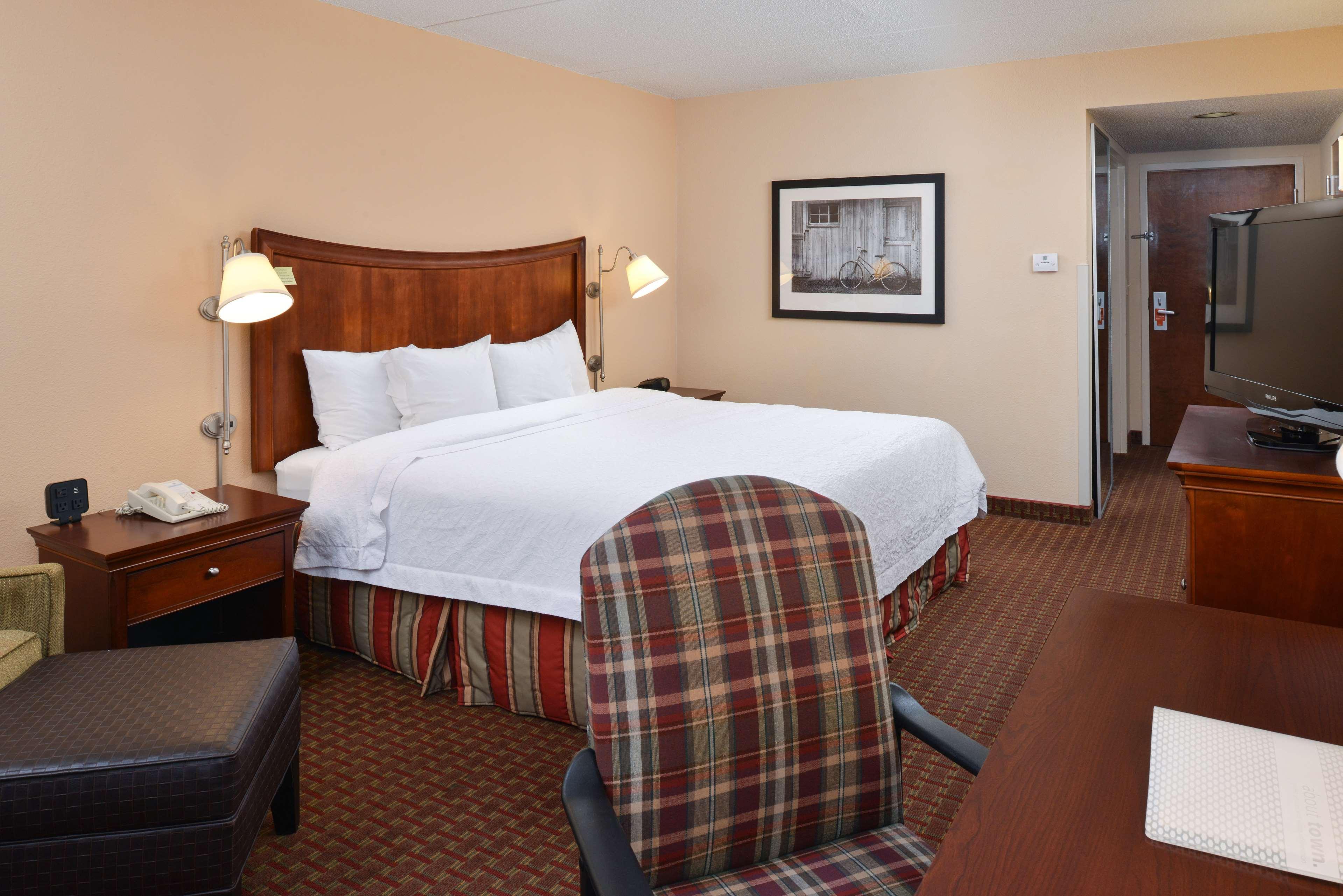 Hampton Inn Henderson Exterior photo
